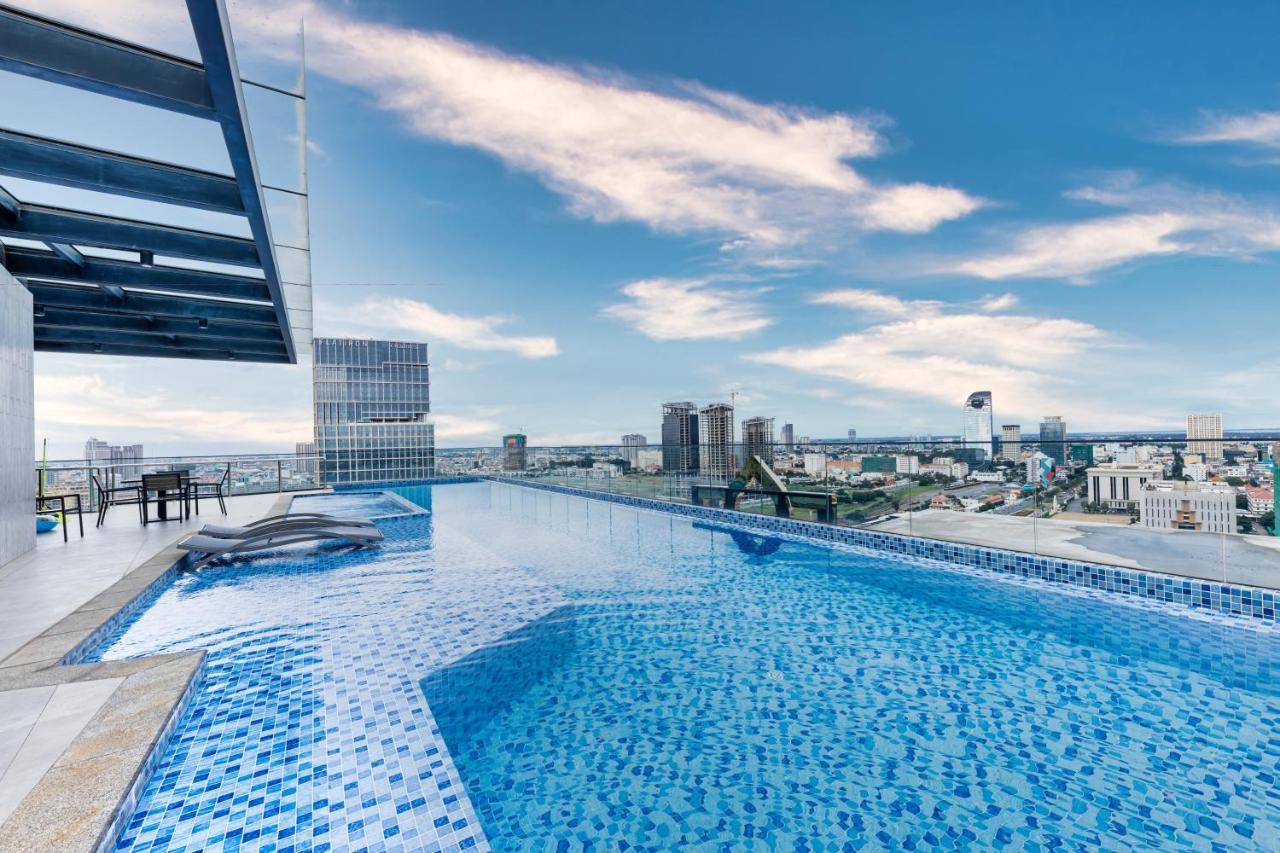 ไลวี อิงค์ โฮเต็ล แอนด์ เรสซิเดนซ์ Hotel พนมเปญ ภายนอก รูปภาพ
