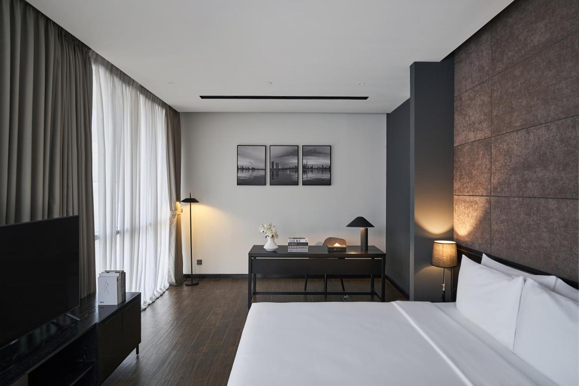 ไลวี อิงค์ โฮเต็ล แอนด์ เรสซิเดนซ์ Hotel พนมเปญ ภายนอก รูปภาพ